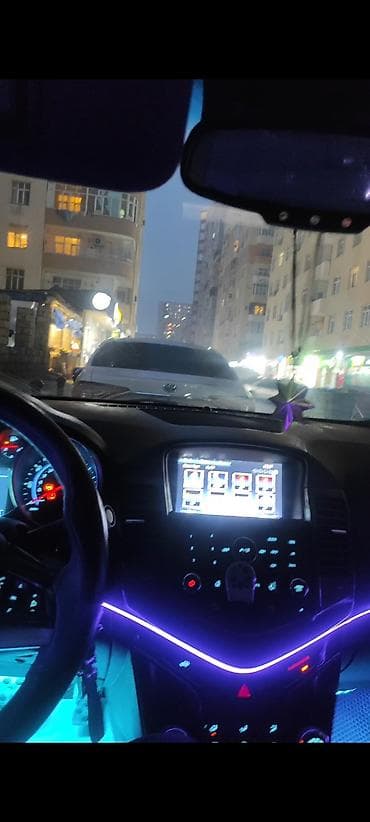 Chevrolet Cruze: 1.4 l | 2015 il Sedan — 8