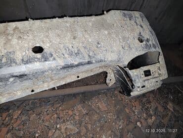 w202 on bufer: Arxa, HYUNDAİ — 3