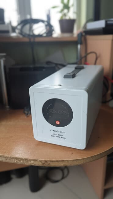 Güc tənzimləyicisi / Stabilizator və akkumulyator dəsti - Rəqəmsal