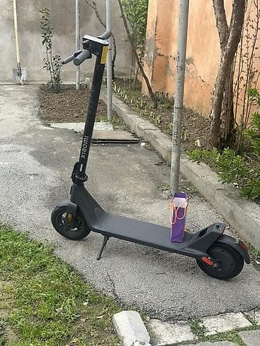 Xiaomi elektrik skuter - Marka/model: Xiaomi (şaquli boruda loqo) -