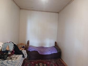 kupça: Mastagada esas yola 50 metr aralida cox gozel heyet evidir. 6 sot — 6