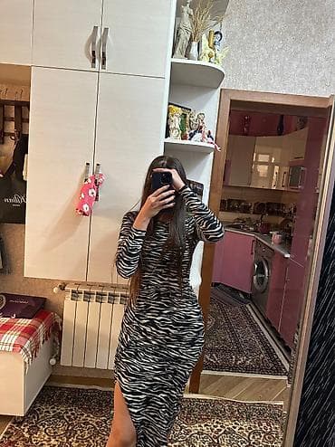 Вечерние платья