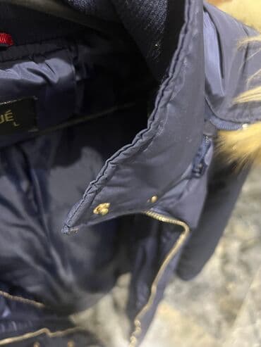 gödəkçələr: L ölçü Səligəli vəziyyatdə. Qalın Az isifadə edilib Defekti yoxdu — 11