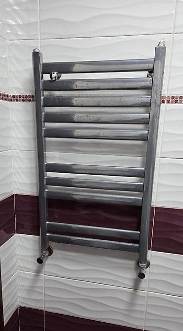 Təmir və tikinti: Su ilə işləyən hamam üçün rels tipli dəsmal qızdırıcısı - Divara — 1