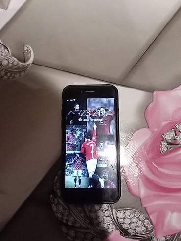 iphone pro max 13 dubai: IPhone 7, 32 GB, Qara, Barmaq izi — 1