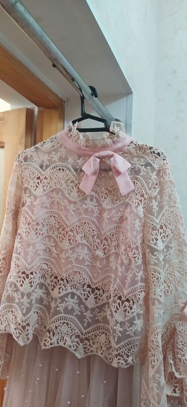 детские платья с длинным рукавом: 10/12yas arası paltarlar hərəsi 2defe geyinilib restorana.teze — 4