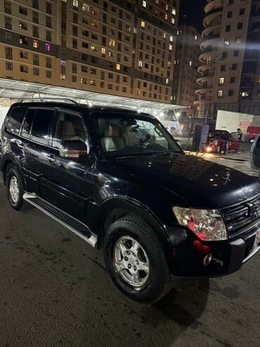 nissan sunny 2011: Mitsubishi Pajero: 3 l | 2007 il 249085 km Ofrouder/SUV — 5
