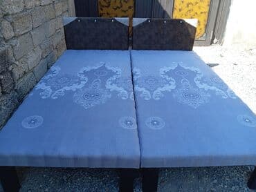 Təzə çarpayılar. 1 nəfərlik çarpayılar 60manat. 2 nəfərlik taxt — 26
