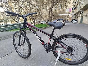 Детские велосипеды: 26 lıq velosiped 130 Azn.Əla vəziyyətdə Ünvan Həzi — 1