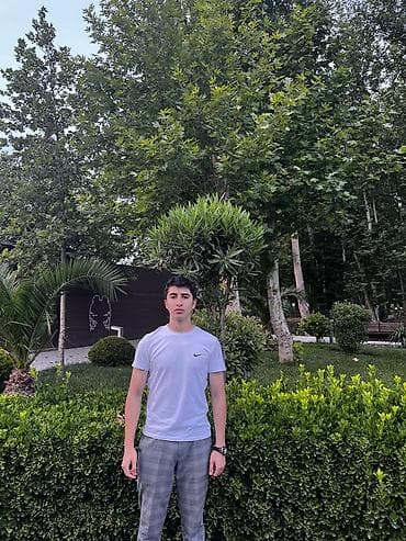 кроссовки nike: Nike loqolu ağ qısaqol köynək - Rəng: ağ - Üst hissədə sağ tərəfdə — 3