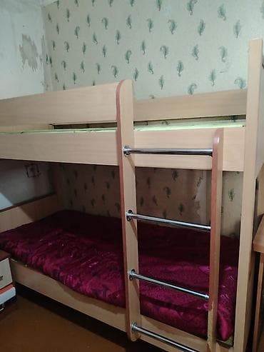 matras islenmis: Oğlan və qız üçün, İşlənmiş, Çarpayı, Matras ilə, Siyirməsiz, Laminat — 1