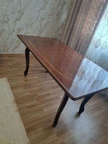 işlənmiş taxta satışı: Qonaq masası, İşlənmiş — 1
