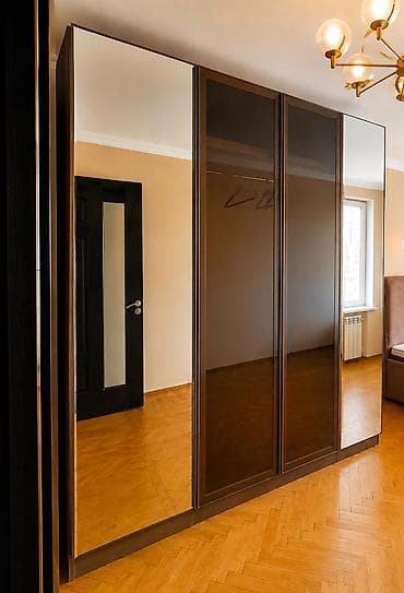 Dolab. Satılır 450 azn. 2,40*2,10 ölçüsündedir. Yaxşı ve seliqeli