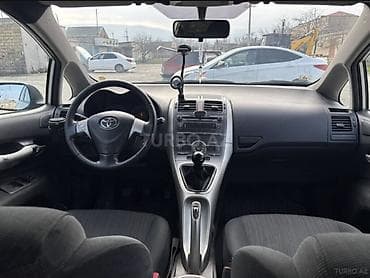 opel vectra b: Toyota Auris: 1.4 l | 2007 il Hetçbek — 5