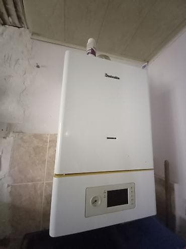 Qazan və radiator sistemi - Divardan asılan qaz kombisi (Roda/Robusta