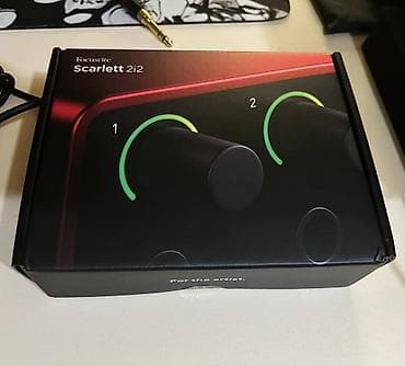 airpods qutu: Yeni 4-cü nəsil "Focusrite Scarlett" səs kartı. Qeyd: Mən mağaza — 6