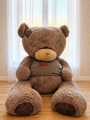 oyuncaq panda sekilleri: Nəhəng ölçülü yumşaq oyuncaq ayı. Açıq qəhvəyi rəngdədir, uzun və sıx — 2