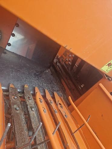 traktor kabinkası: Tək təkdə satılır presin iynəsi qırılıb dəyişilməlidi 2 sezon — 3