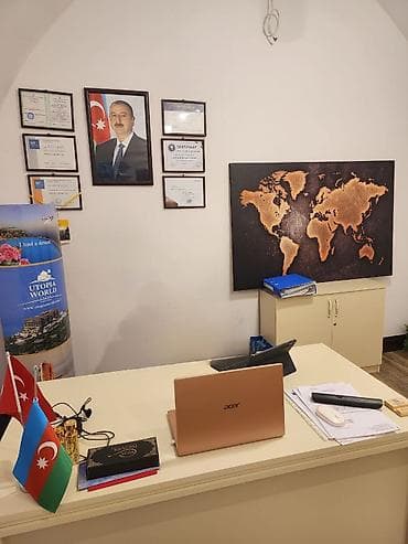 Qfis Masasi ag dolab daxil 75 azn 7mkr elir park
