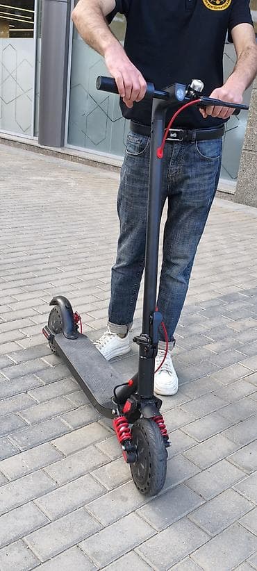 tvs 125: Elektrik skuter – şəhərdaxili səyahət üçün rahat və güclü model — 8