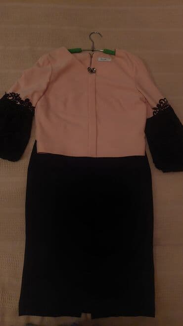 Dəstlər, kostyumlar