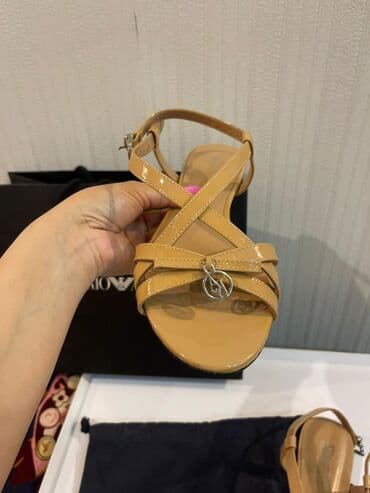 basanoşkalar 2023: Ölçü: 36, rəng - Bej, Yeni — 13