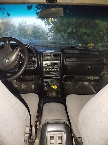 opel astra satisi: QAZ 3110 Volga: 2.4 l | 2004 il 262000 km Sedan — 4