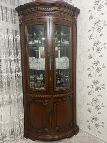 hazır vitrin: Şüşəli dolab vitrini — 1