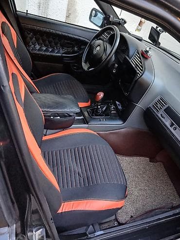 lada salon: BMW 3 Seriya E36 sedan, qara rəng. M-üslub bədən dəsti və ön splitter — 5