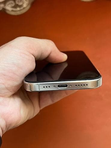 iphone 8s plus: IPhone 16 Pro — 3