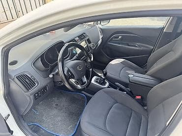 disk qapaqlari: Kia Rio: 1.1 l | 2014 il Hetçbek — 5