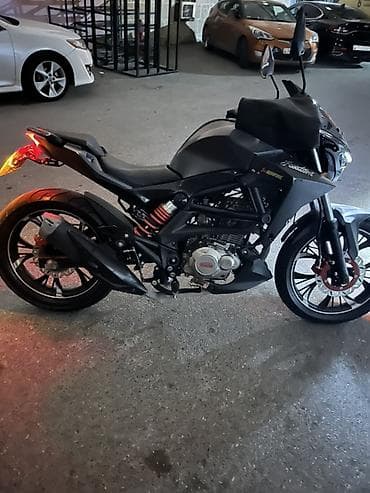 - FZ37, 200 sm3, 2022 il, 20000 km