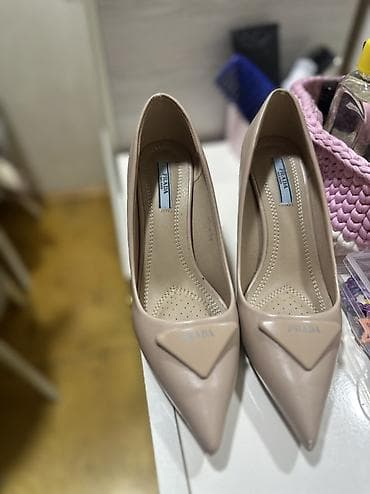 kastyum qadin: Tuflilər, Ölçü: 39, rəng - Bej, İşlənmiş — 1