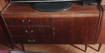 Retro üslubda taxta komod/TV tumbası - Material: qalın taxta korpus — 1