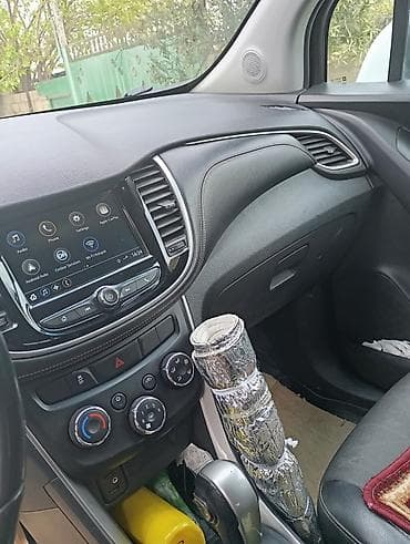 mercedes benz sprinter: Chevrolet Tracker: 1.4 l | 2018 il 100056 km Krossover — 8