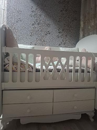 Çıxarıla bilən beşikli araba, Kidilo, Yeni, Ünvandan götürmə