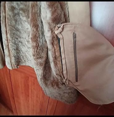 flo memar ecemi: Kurtka, Zamşa, Qış, L — 3