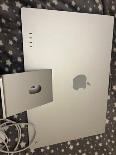 Аксессуары для ПК: Apple IMac – rəngi gümüşü olan böyük ekranlı monitor. Ofisdə və ya — 2