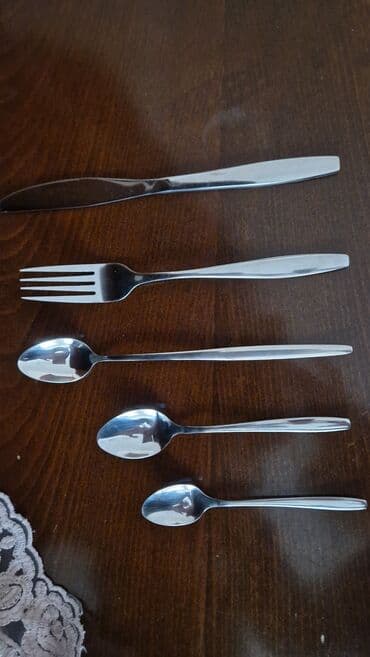 çəngəl qaşıq dəstləri: Şəkildə görünən hər növdən 12 ədəd Türkiyə istehsalı, yeni. Votsap — 1