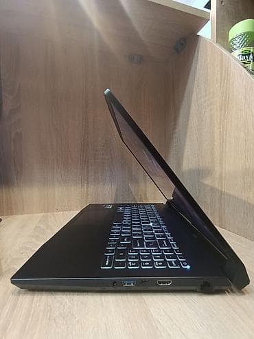 MSI Creator M16 A12UE-631US — 8