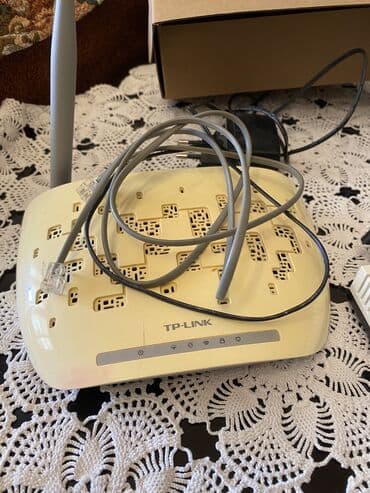 işlənmiş modem: 2 ədəd tp link modem. Şunurları yenidir. Bir ədədi 10 azn. Birlikdə — 2