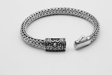 Kəmərlər: Bilərzik, Gümüş, 36 g, Ünvandan götürmə — 1