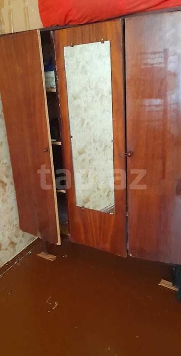 bralar: 3 qapılı, Güzgülü, Qəhvəyi, Taxta, Açılan, Düz dolab — 1