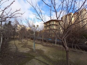 mingəcevirdə icarə obyektlər: Nargilə dairəsi yaxınlığında,Mirvari şadlıq sarayının yanında,sahəsi — 2