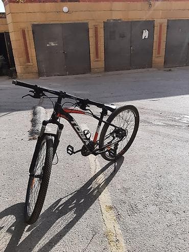 TOBA dağ velosipedi - Çərçivə: yüngül alyuminiy, idman geometriyası -