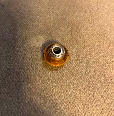 pandora qutusu: Bilərzik, Pandora, Gümüş, Ünvandan götürmə — 6