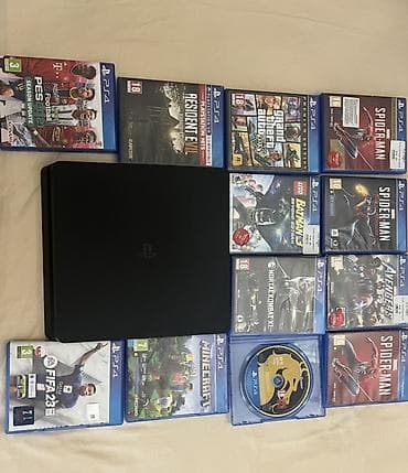 sert disk: PlayStation 4 Slim oyun dəsti Komplekt: - PS4 Slim konsolu (qara — 1