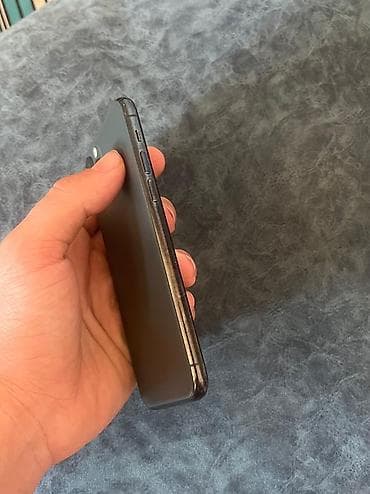 mac pro: IPhone 11 Pro, 64 GB, Matte Midnight Green — 4