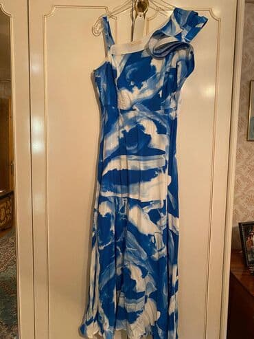 Ev geyimləri, pijamalar: Ziyafət donu, Maksi — 10