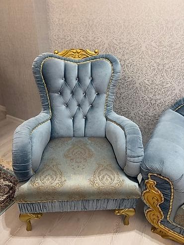 pufik satisi: Qonaq otağı üçün, İşlənmiş, Açılmayan, Dördbucaq masa, 8 stul — 7